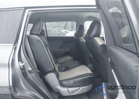 2021 Toyota Highlander Le z USA, uszkodzony, nr VIN 5TDBZRBH3MS551760